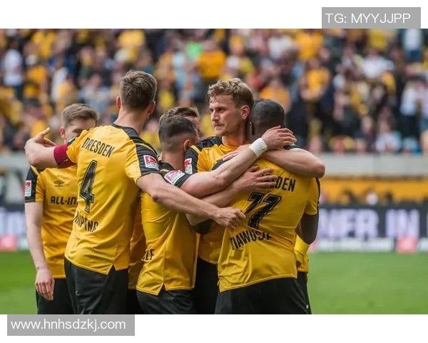 德乙精彩对决德累斯顿主场迎战格雷全力争胜